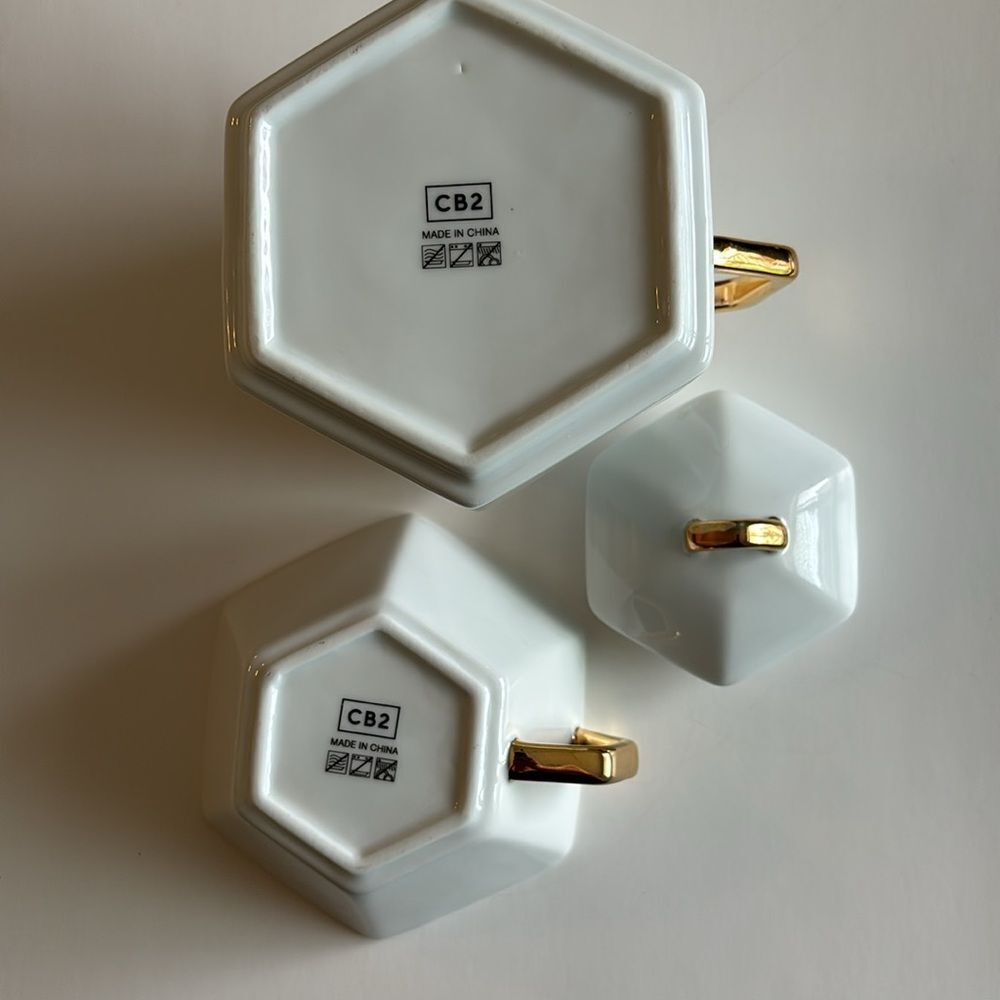 CB2 White Hexagonal Stacking Teapot Cup Gold Trim Tea For One - Picture 9 of 11